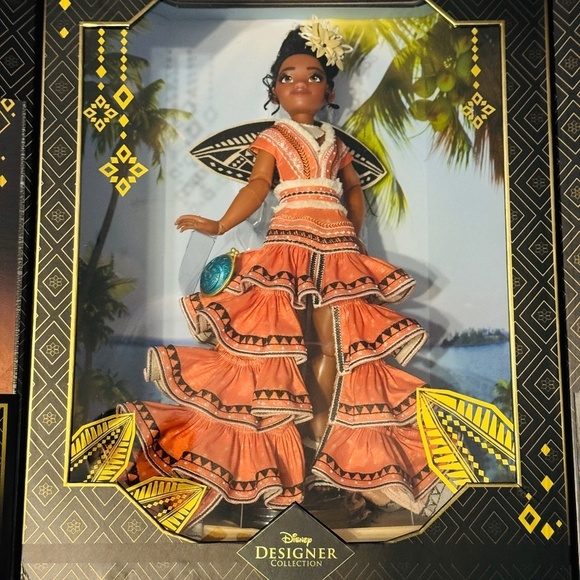 Disney Other - Disney - 2021 Designer Collection Moana, Limited Edition Doll, NRFB